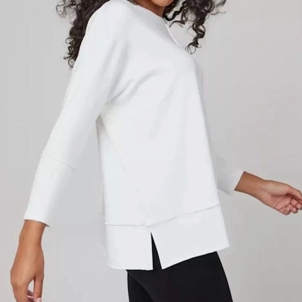 SPANX Perfect Length Dolman 3/4 Sleeve Sweatshirt – White – Small